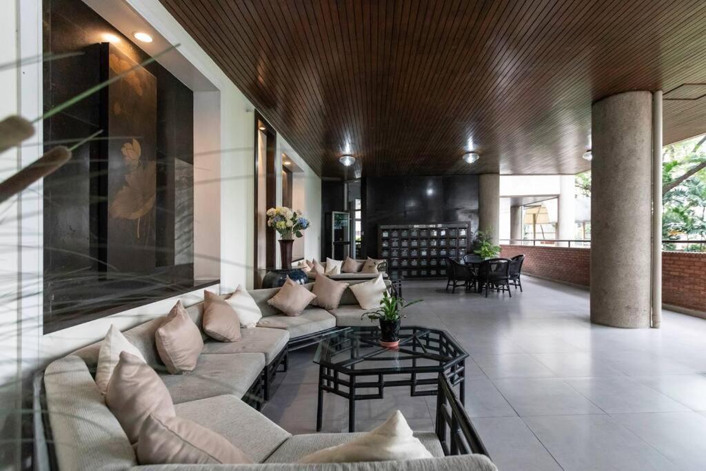 Krystal Court Appartement *